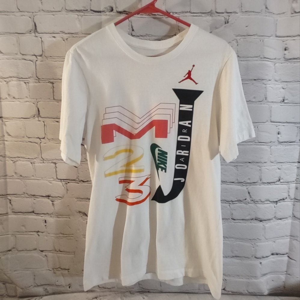 Nike Air Jordan T Shirt Small Colorful Logos
